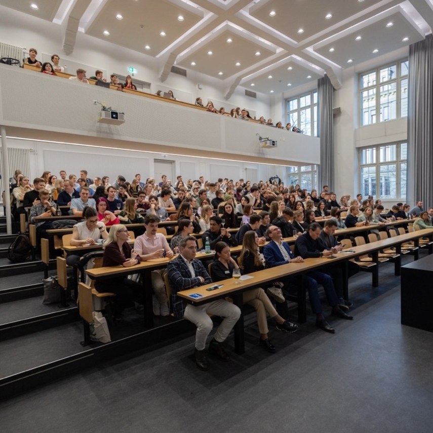 Arbeiten bei Fachschaft Wirtschaftswissenschaften (FSWW) b4a99f Arbeiten bei Fachschaft Wirtschaftswissenschaften (FSWW) b4a99f