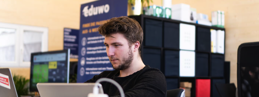 Arbeiten bei eduwo 8acf75